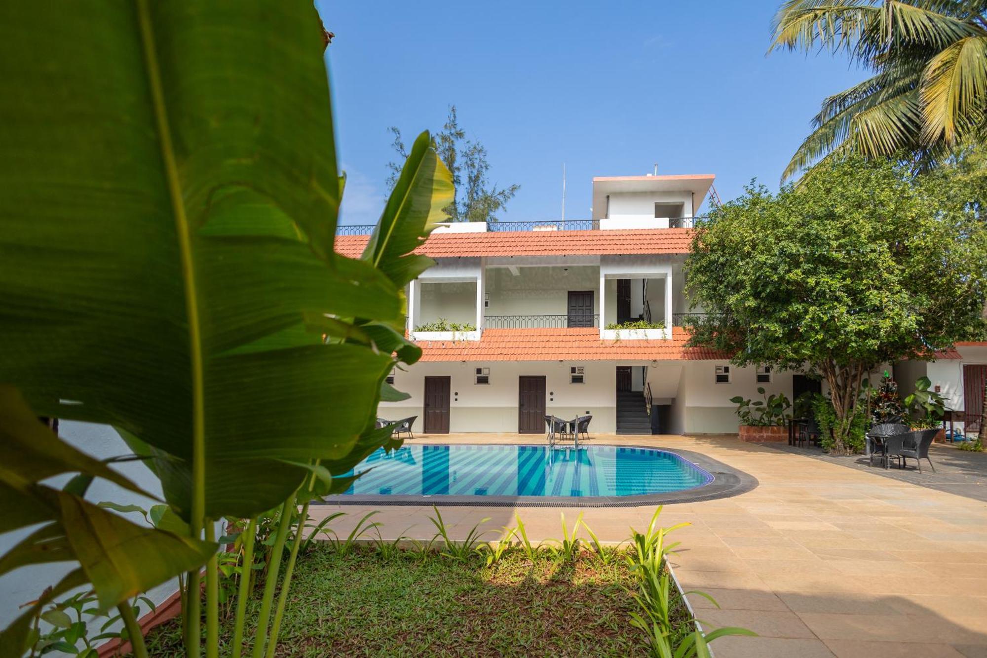 Anjuna Blue Resort Exterior photo