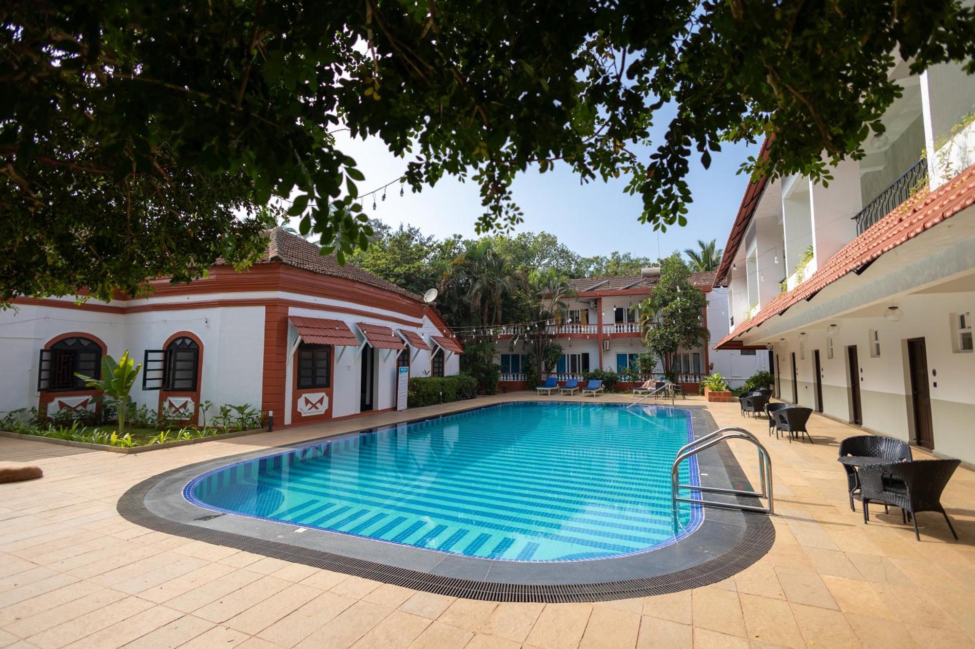 Anjuna Blue Resort Exterior photo