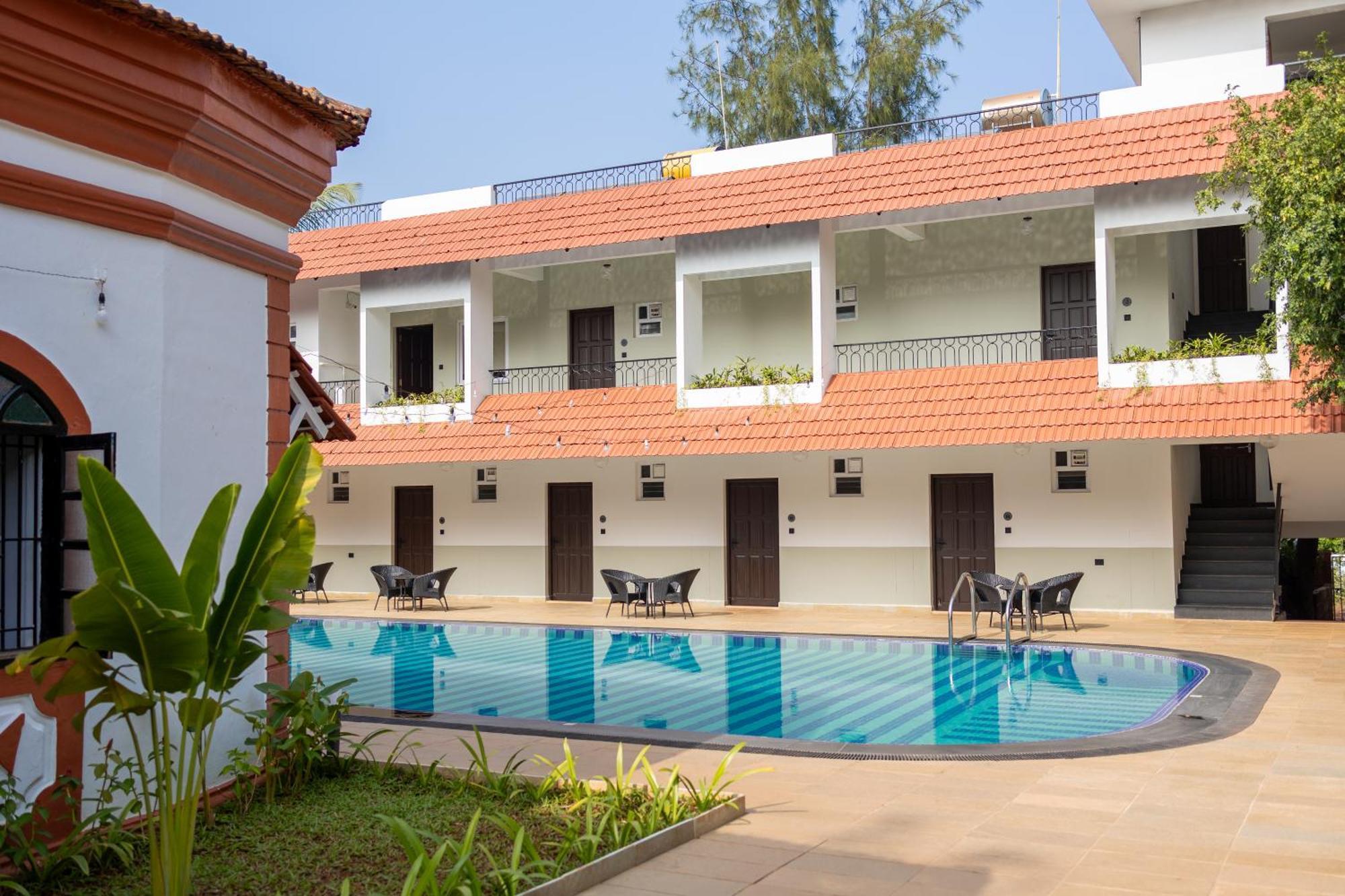 Anjuna Blue Resort Exterior photo