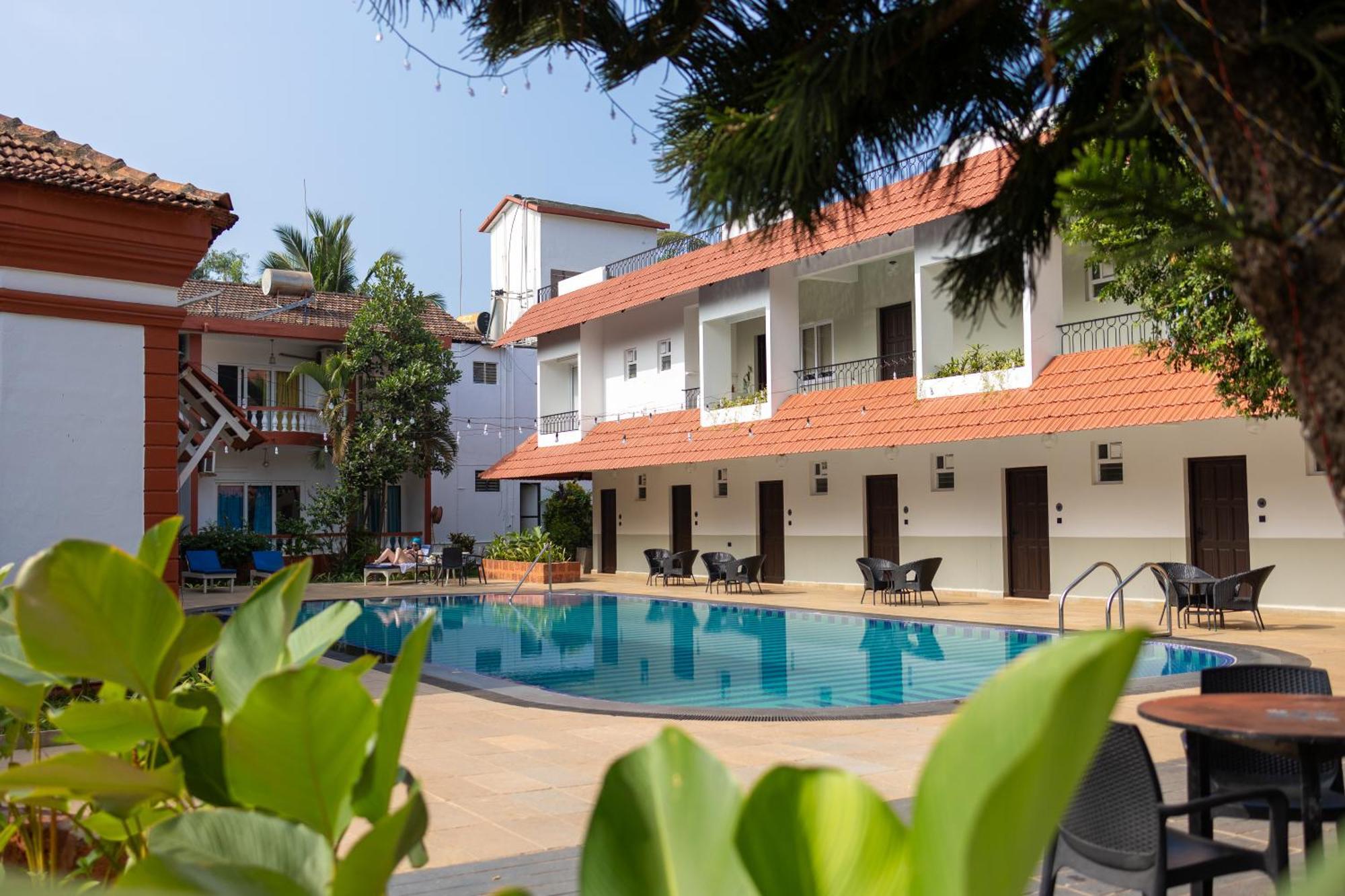 Anjuna Blue Resort Exterior photo