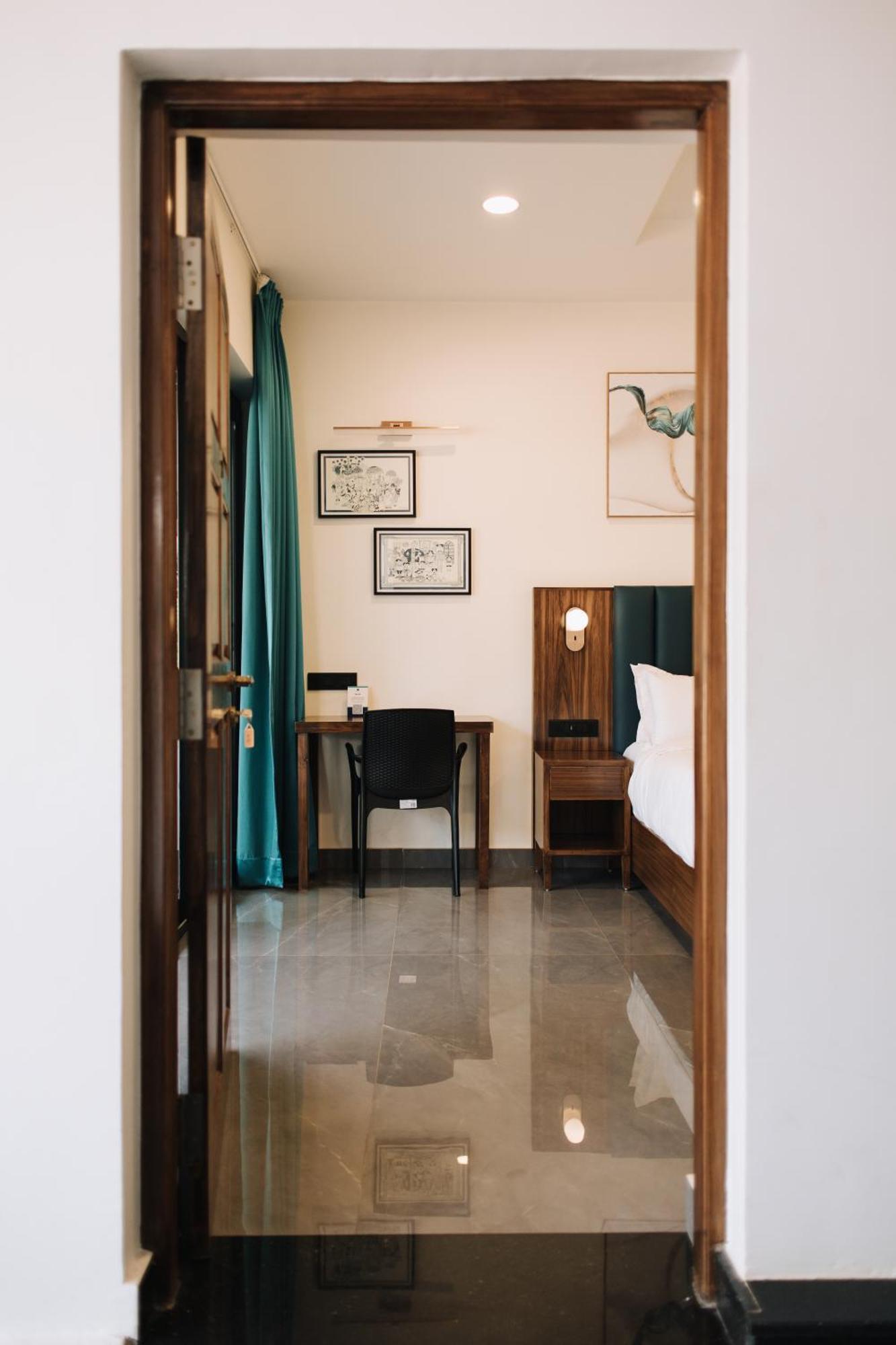 Anjuna Blue Resort Exterior photo