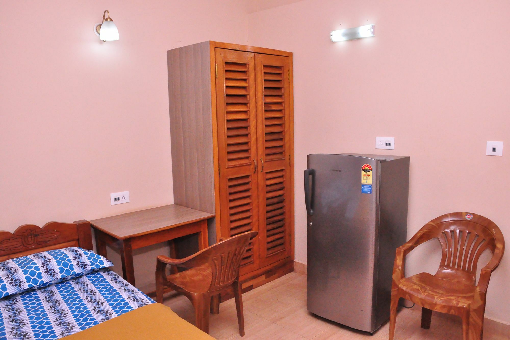 Anjuna Blue Resort Exterior photo